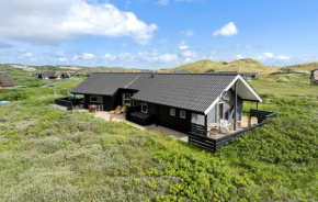Cozy Home In Hvide Sande With Wifi